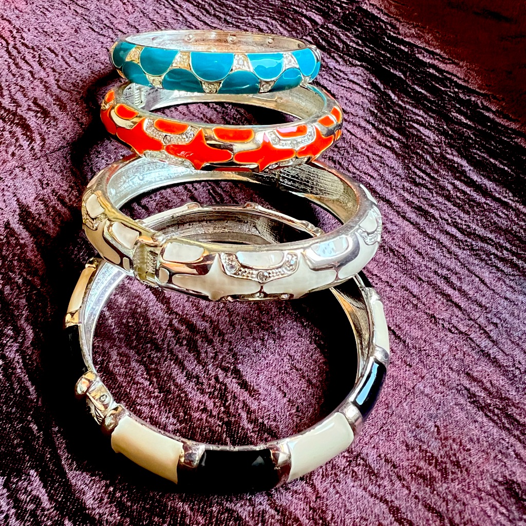 4 Bangle Bracelets Set